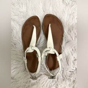 Gianni Bini 7.5 W White Strappy Sandals